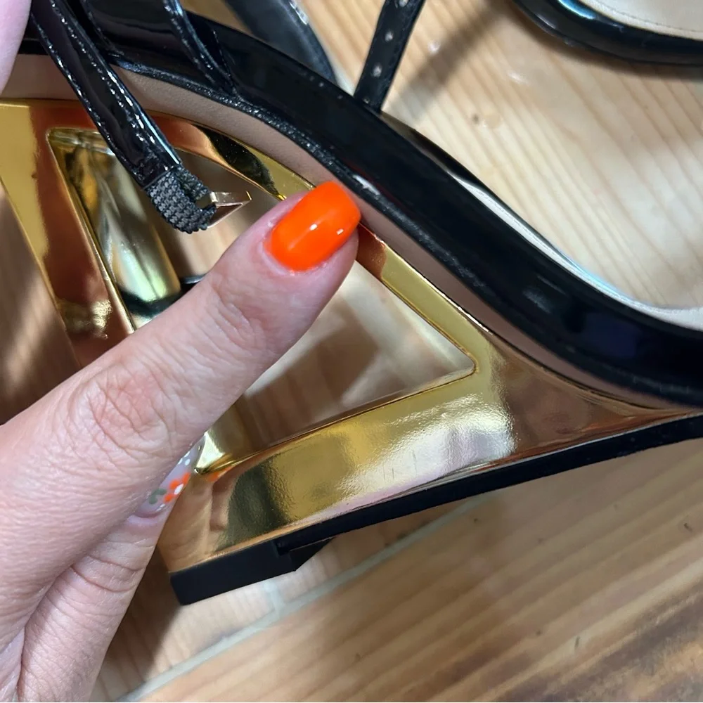 SCHUTZ Filipa Black Patent Leather Sculpted High Heel Sandals - Picture 6 of 13